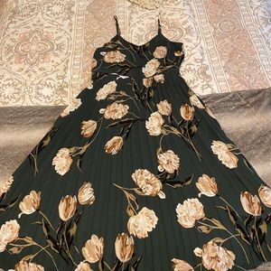 Elegant knee length dress